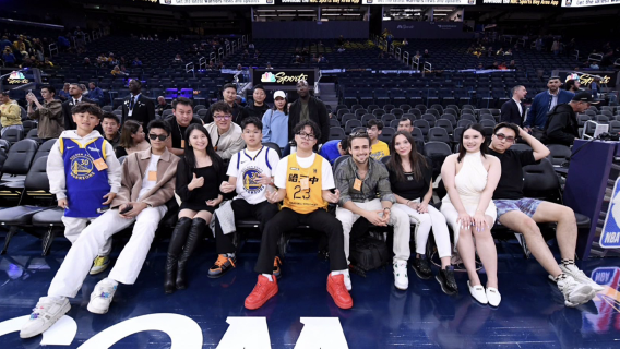 Pakej Istimewa Eksklusif Pasukan Warriors NBA