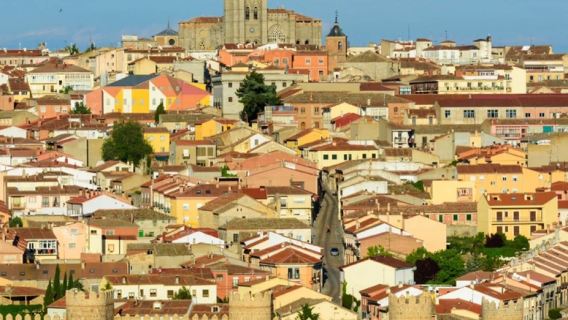 西班牙馬德里來回阿維拉 + 塞戈維亞-可包車-精選