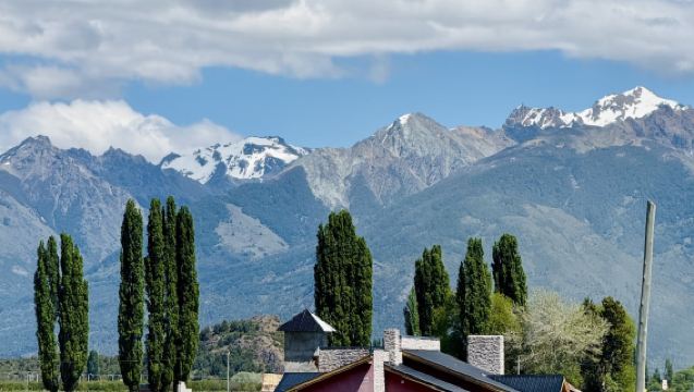 阿根廷境內 旅遊地陪|專業翻譯 |展會|商務出行|考察|陪同|拜訪