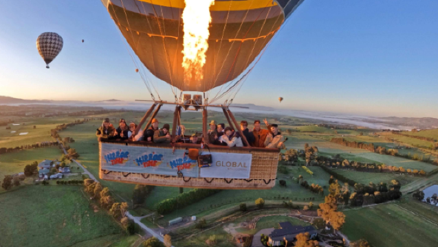 Hot Air Balloon Ride Experience in Yarra Valley & Dandenongs Ranges, Melbourne, Australia