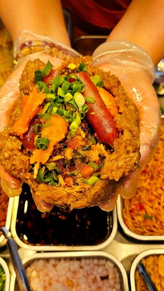 Guiyang Street‑Food Half‑Day Tour | Local Guizhou Snack Tasting