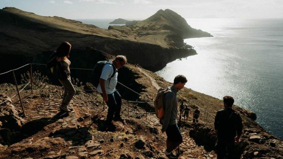 Ponta de São Lourenço (PR8): Hiking Tour with a Geologist