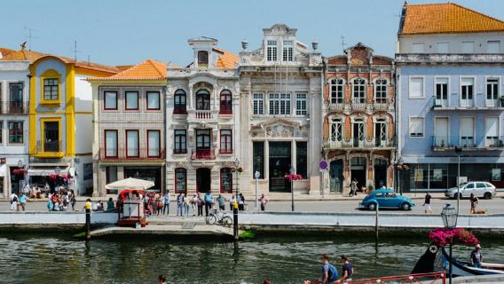 4-Hour Traditional Aveiro Portuguese Food Tour