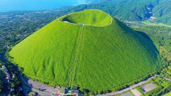 日本伊豆大室山+観海列車+城ヶ崎海岸ワンデーツアー【9名様限定少人数ツアー/抹茶山】