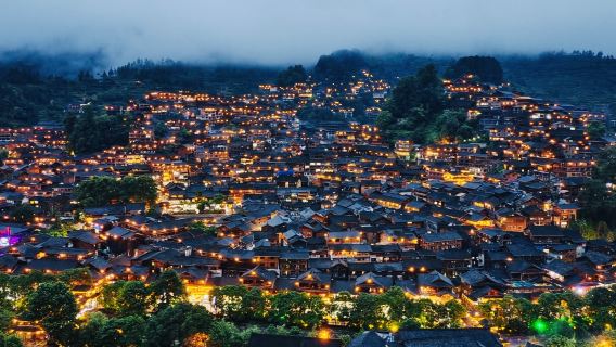 貴州西江千戶苗寨一日遊【8人內小團，深度逛苗寨，飯店接駁】
