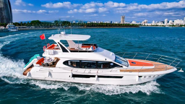 三亞星華遊艇碼頭/國際遊艇碼頭80尺三層豪華遊艇出海3小時【船尾大滑梯+提供魚竿魚餌+免費浮潛工具】