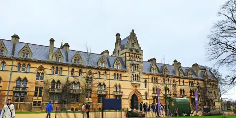 英國倫敦+牛津大學+布萊尼姆宮一日遊【中文包車】