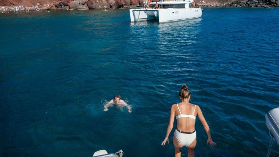 Santorini: Semi-Private Catamaran Cruise + Food+ Transportation