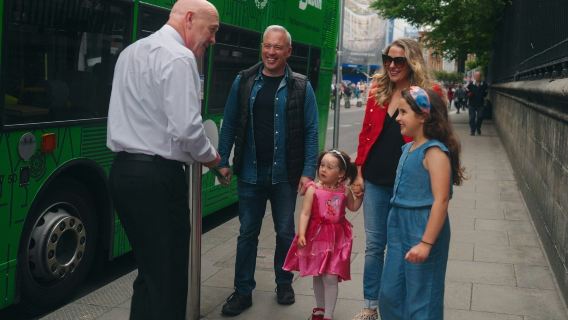 DoDublin: Hop-On Hop-Off Bus Tour + Live Guide