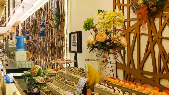 Boracay Buffet Paradise Garden Hotel (5-star hotel buffet with unlimited food and drinks for lunch or dinner)
