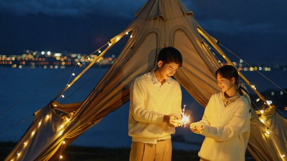 トルコ チェシュメ 旅行写真【ドライバーとガイド + 旅行写真 + 結婚式の写真、航空写真、マイクロフィルム + メイクアップと衣料品&アクセサリー+ 旅程のカスタマイズ + 人数無制限】