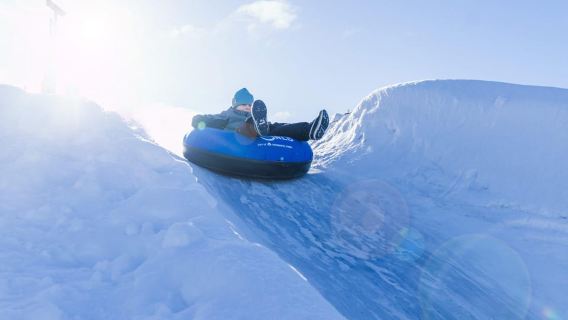Vé vào cửa Snowman World và Bữa tối tại Nhà hàng Snow