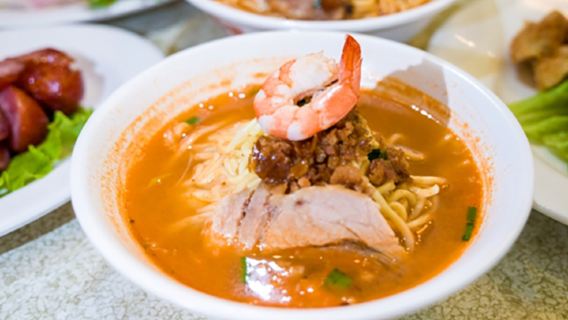 台北ツアー｜有名な台湾料理レストラン「好記」でのお夕食と士林夜市散策｜日本語ガイド