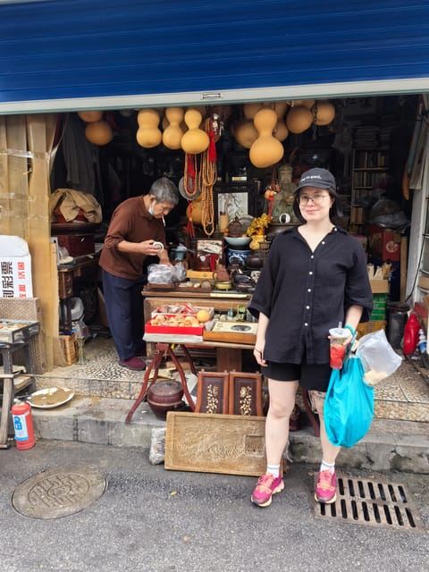 หมู่บ้านโบราณจูเจียเจียวโดยรถบัสและสวนอวี้หยวน เดอะบันด์โดยสกู๊ตเตอร์ไฟฟ้า