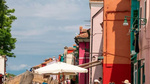 Murano, Burano & Torcello: Boat Tour From St. Mark's Square + Glass Factory