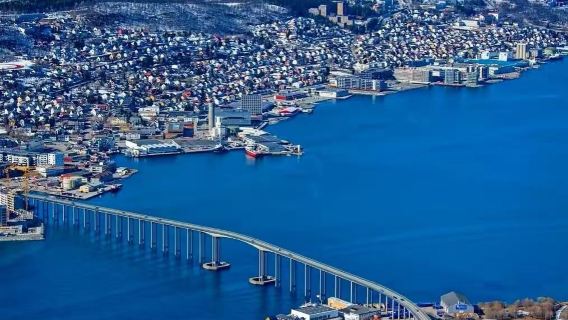 挪威特羅姆瑟北極大教堂+纜車+狗拉雪橇【中文包車+景點可調】