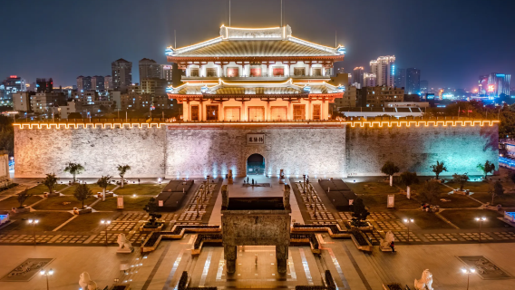 Eksplorasi Situs Budaya dan Air Terjun Huangmanzhai di Shantou, Guangdong