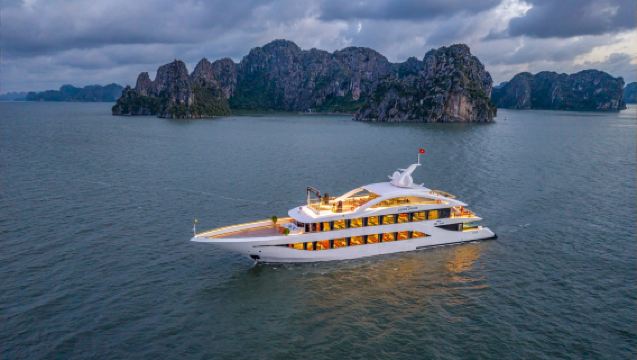 Pemindahan Persendirian & Cruise Mewah 5-Bintang Lawatan Sehari Teluk Halong dari Hanoi