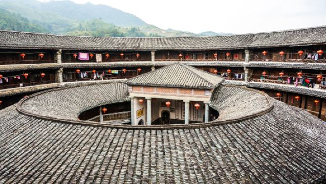 Hakka Tulou Combo: Private Chartered Tour to Nanjing + Yongding