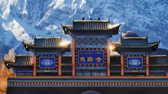 Zhangye + Landskap Danxia Berwarna-warni Zhangye + Kuil Kuda lawatan sehari (Hiburan tulen | Tiada helah | Perkhidmatan cemerlang)