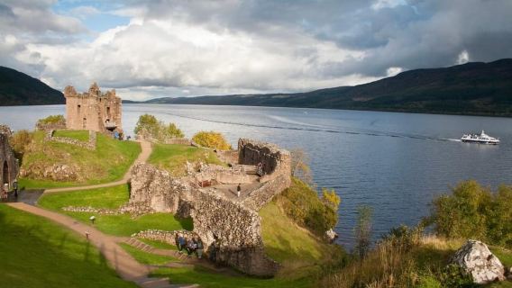 Invergordon: Loch Ness, Culloden, & Urquhart Castle Tour
