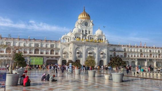 Amritsar: Golden Temple and Jallianwala Bagh Guided Tour