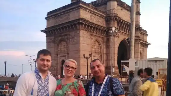 Bollywood Studio Tour with Slum & City Tour