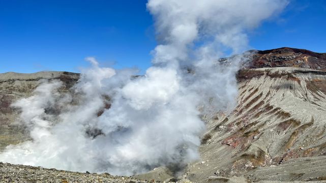 Mount Aso & Takachiho Day Tour
