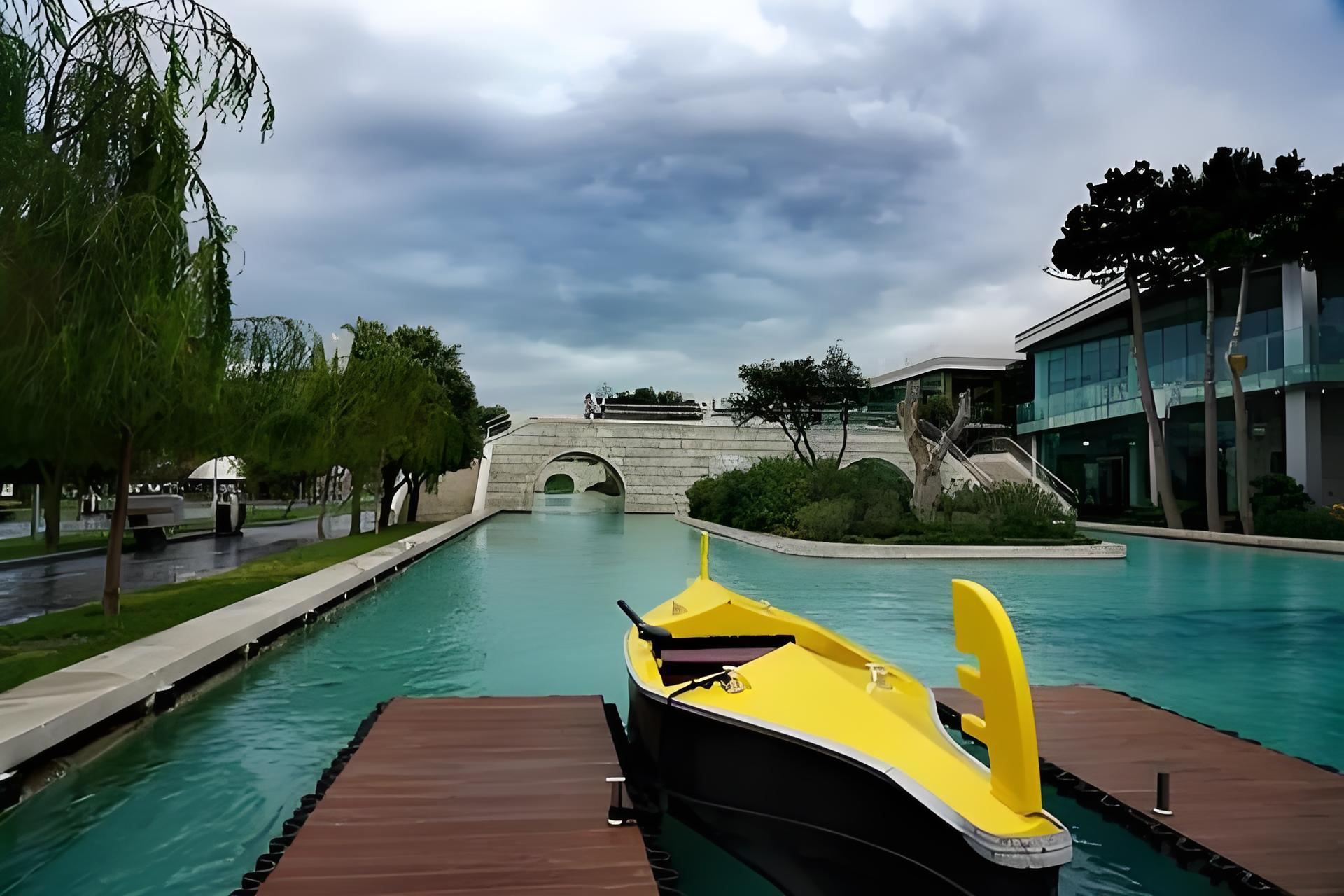 巴庫老城+巴庫濱江大道+小威尼斯+黑達爾阿里耶夫中心一日遊