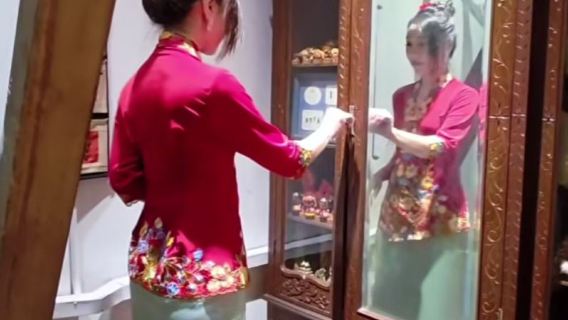 พิพิธภัณฑ์ประวัติศาสตร์ปีนัง (ทดลองสวมชุดบาบ๋า-ยองหย่า) + ศาลเจ้าโค้วคงซือ + วัดเจ้าแม่กวนอิม ทัวร์วัน