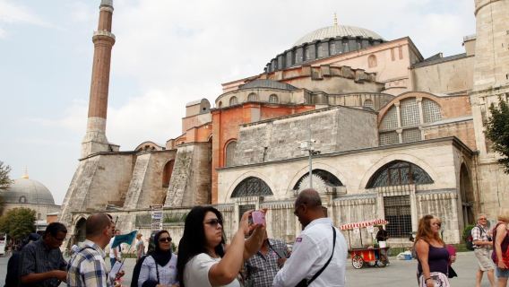 Istanbul City Highlights, Blue Mosque & Grand Bazaar and more. Half Day Guided Small Group
