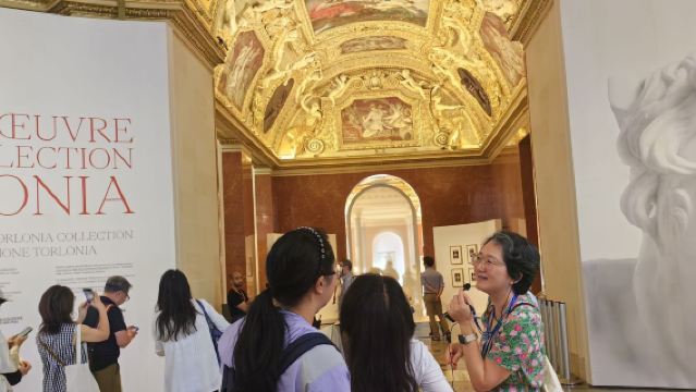 法國羅浮宮奧賽博物館一日遊專業中文導覽/持證講師/2-6人團