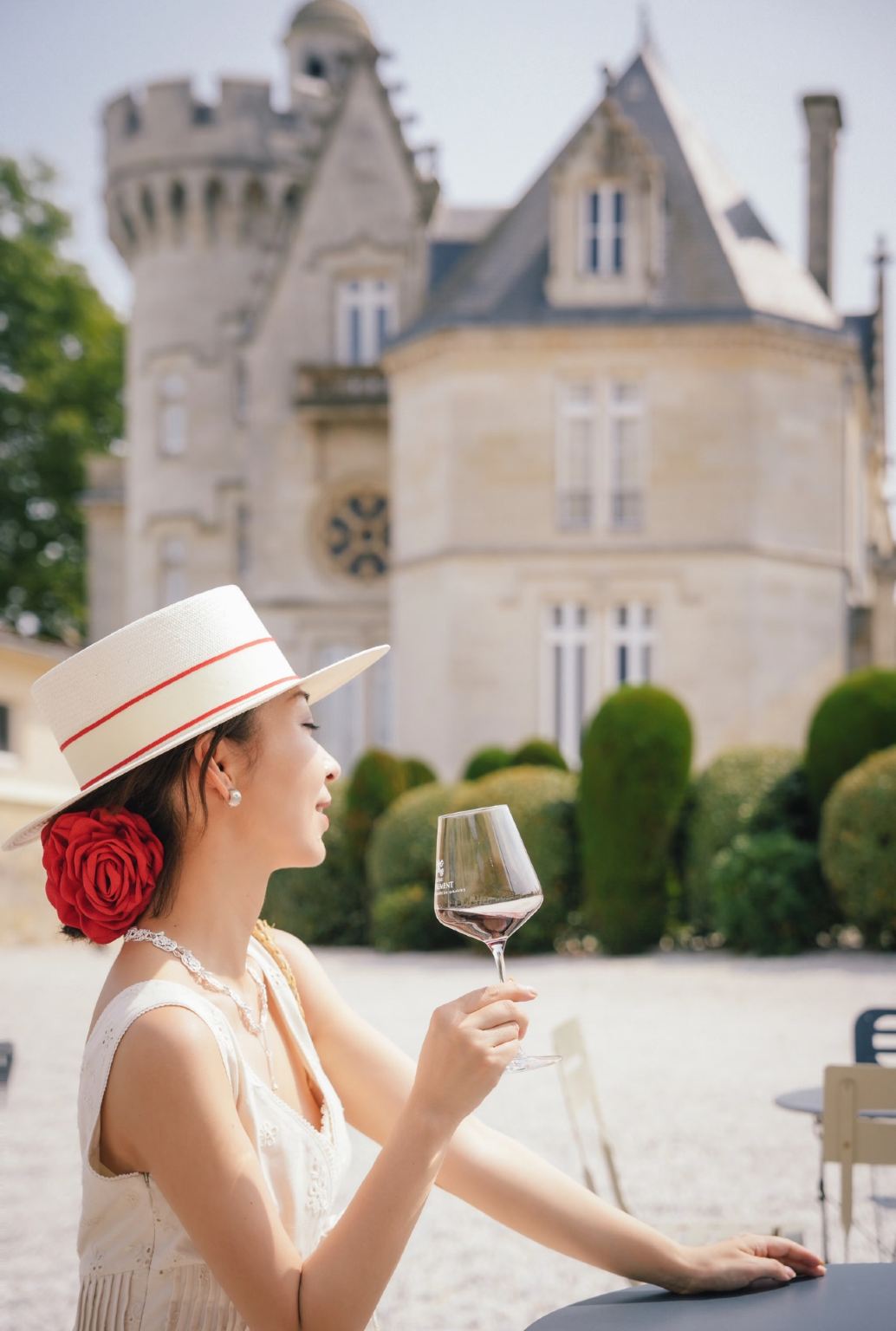 勃艮第酒莊參觀陪同翻譯+citywalk地陪導遊+第戎包車