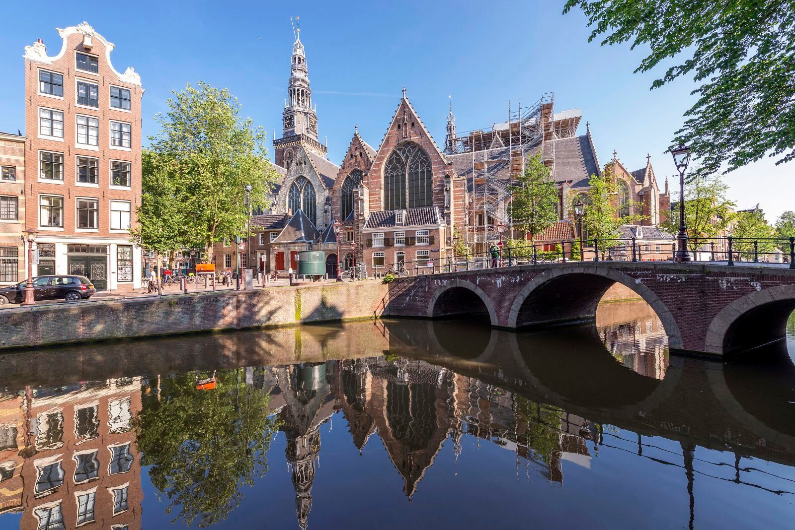 Netherlands · Amsterdam · The Hague Professional Tour Guide / Business Interpreter / Exhibition Companion