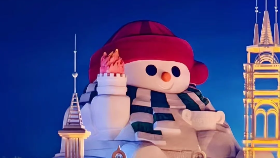 Harbin Big Snowman Private Tour with Private Charter for 1-Day Tour | Round-Trip Transfer + Unlimited Ice and Snow Entertainment