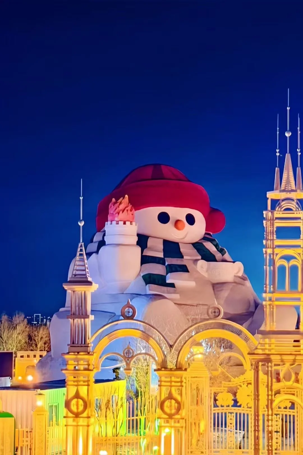 Harbin Big Snowman Private Tour with Private Charter for 1-Day Tour | Round-Trip Transfer + Unlimited Ice and Snow Entertainment