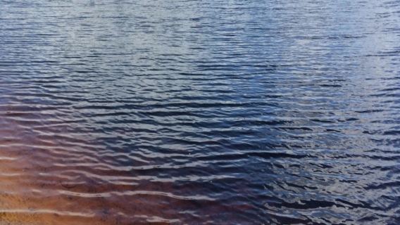 Chinese Tour ∥ Gold Coast Premium Small Group ► Byron Bay Mini Train + Blood Red Lake 1-day Tour