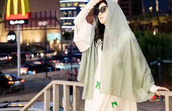 沙特阿拉伯麥地那Trip Moments【約拍跟拍婚拍街拍抓拍航拍攝影攝像/多語言翻譯/動作指導】