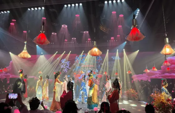 昆明-覺宴｜一席覺宴，千年古滇 精品美食+宮廷樂宴+可選服裝&妝造，沉浸式體驗宮廷盛宴