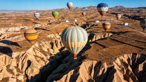 土耳其卡帕多奇亞一日遊包車|熱氣球+格雷梅露天博物館+鴿子谷