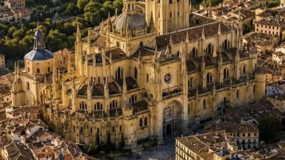 Sepanyol Madrid Bandar Lama Segovia - Istana Segovia - Sewaan Peribadi Bahasa Cina Nikmati