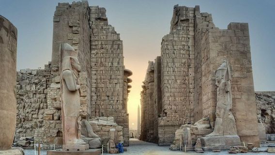 LuxorTours