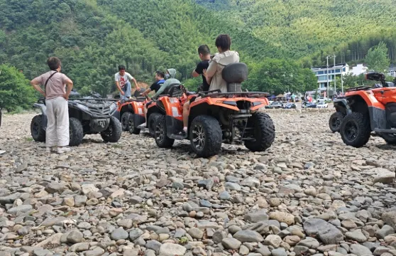 越野車-安徽宣城月亮灣風途越野車/越野車駕駛體驗【全地形春風450越野車/7公里駕駛體驗】