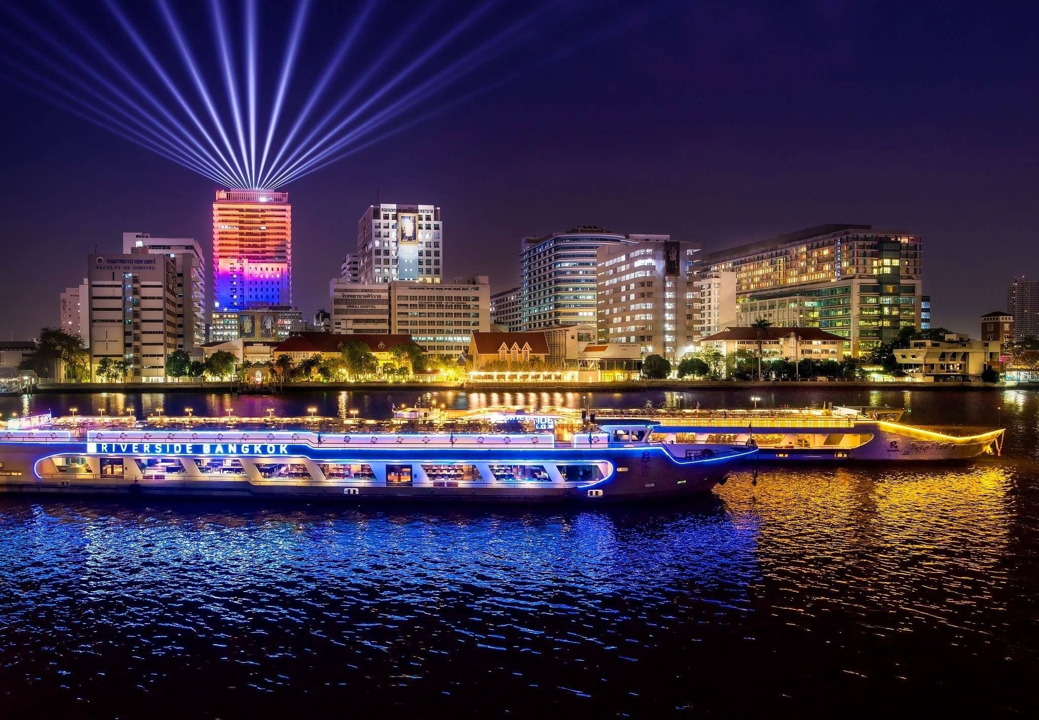 Du thuyền đêm sông Chao Phraya – Băng Cốc Carnival – Bến tàu khách sạn Riverside Bangkok