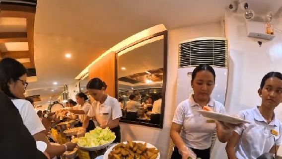 Boracay Buffet La Carmela Hotel (Experience authentic Philippine Food and Beverages in one stop, lunch and dinner eat all you can)