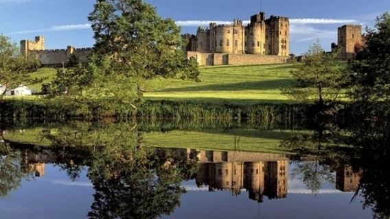 Edinburgh: Harry Potter and English Castles Tour in Spanish