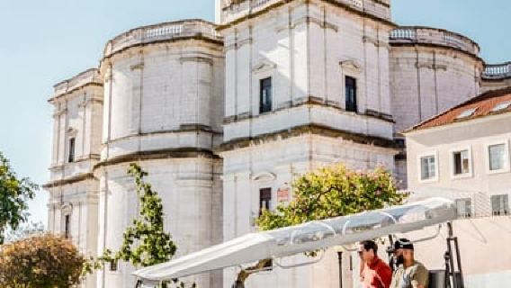Khám phá Lisbon bằng chuyến tham quan bằng xe Tuk Tuk: Lịch sử & Điểm tham quan