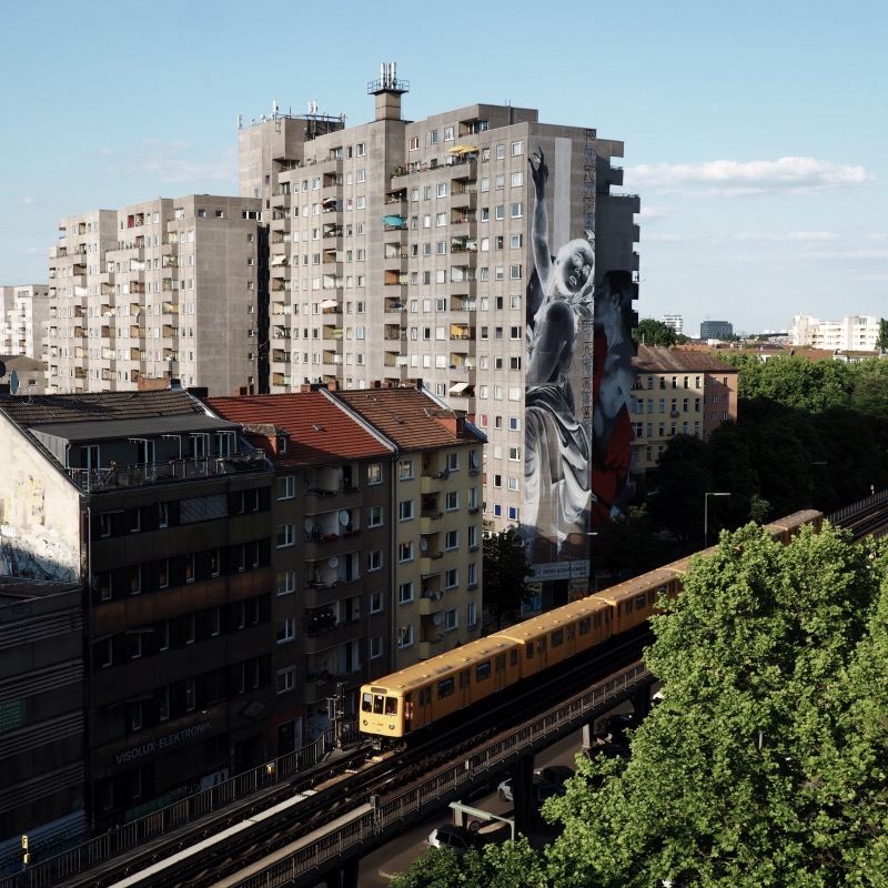 Book after consultation/Germany Berlin Cathedral Brandenburg Gate East Side Gallery Pergamon Museum/Airport/Point-to-point car service/Tour guide driver/Private car service