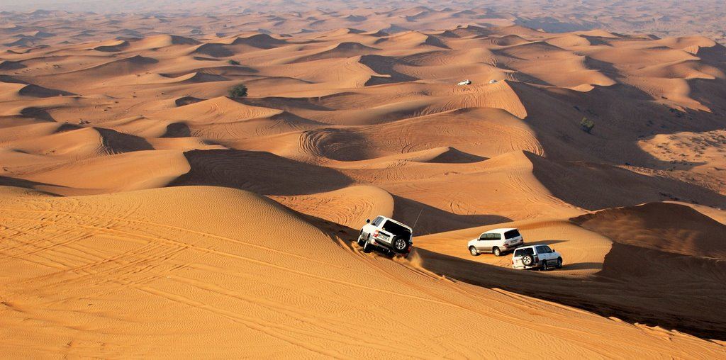 阿曼瓦希巴沙漠探險之旅【騎駱駝|沙漠衝沙|星空晚餐|酒店接送服務