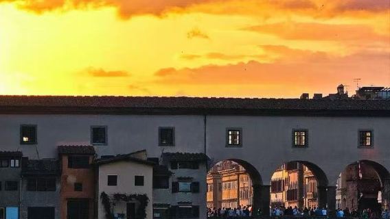 義大利佛羅倫斯聖母百花大教堂+烏菲茲美術館+里卡迪宮一日遊。